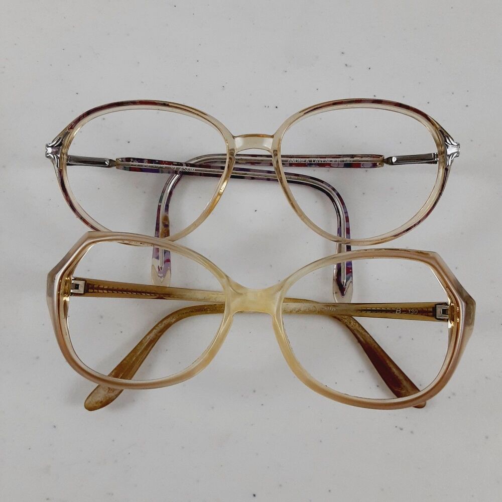 Vintage Pair of Plastic Glasses Frames Empty-No Lens-Pretend Play Dress Up